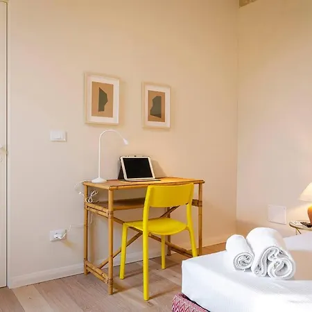 Apartment Casa Aldrovandi: Elegante E In Centro Storico